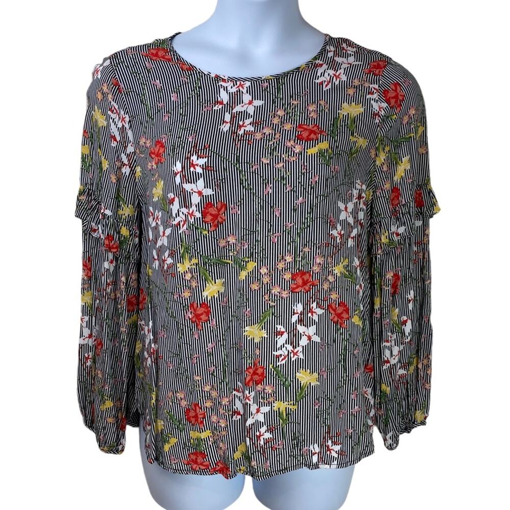 Anthropologie Pleione Ruffle Sleeve Floral Top Size Large